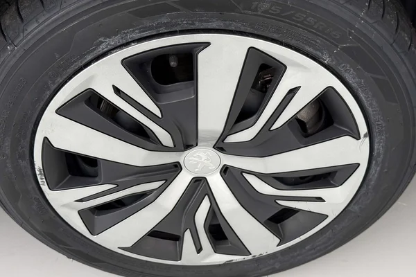 Peugeot E-208 (2022) — foto 26 van 41