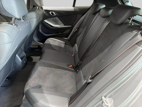 BMW 1 Reeks (2025) — foto 9 van 19