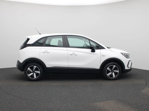 Opel Crossland (2023) — foto 36 van 39
