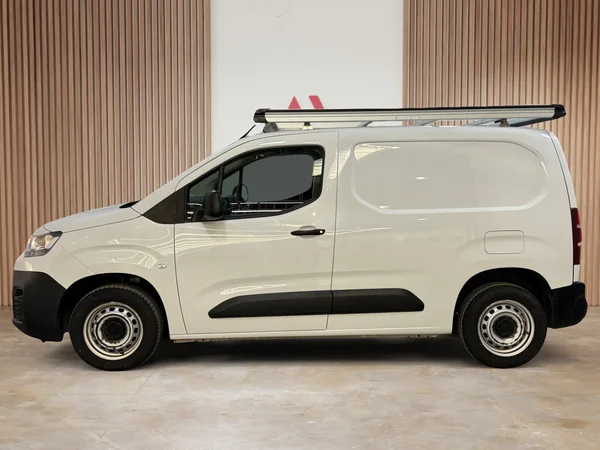 Citroen Berlingo (2022) — foto 2 van 25