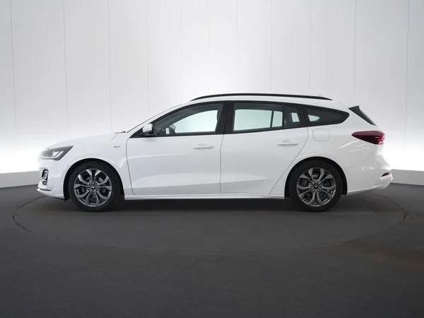 Ford Focus (2024) — foto 18 van 23