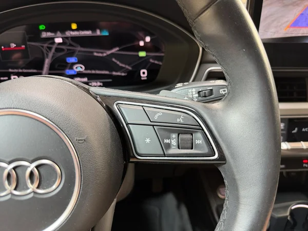AUDI A4 Avant (2021) — foto 9 van 18