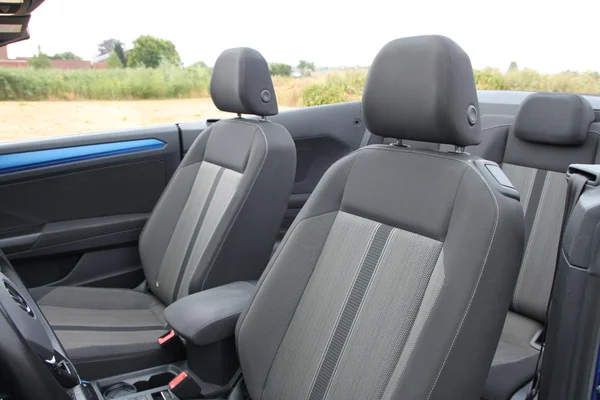 Volkswagen T-Roc (2021) — foto 5 van 39