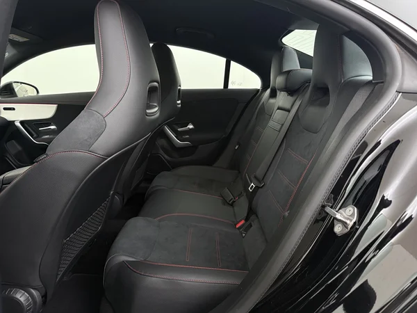 MERCEDES CLA 180 (2022) — foto 5 van 29