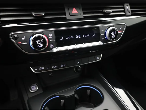 AUDI A5 Sportback (2025) — foto 11 van 23