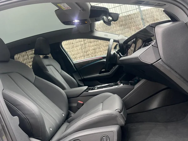 AUDI A6 Avant e-tron (2025) — foto 17 van 24