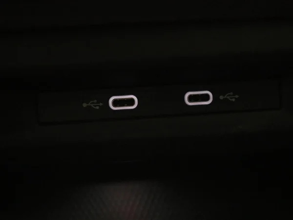 Volkswagen Golf (2021) — foto 19 van 37