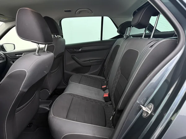 SKODA Fabia (2021) — foto 5 van 25