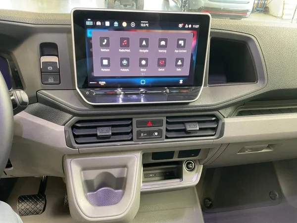 VOLKSWAGEN Crafter 35 Fou Mwb Dsl (2025) — foto 3 van 24