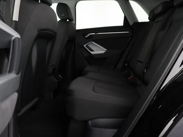 AUDI Q3 (2023) — foto 5 van 32