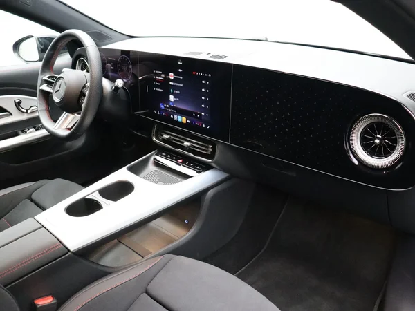 Mercedes-Benz CLA (2026) — foto 24 van 33