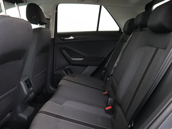 VOLKSWAGEN T-Roc (2025) — foto 4 van 18