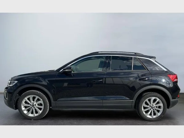 Volkswagen T-Roc (2022) — foto 27 van 29