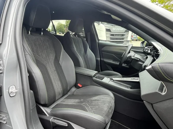 Peugeot 408 (2026) — foto 18 van 18