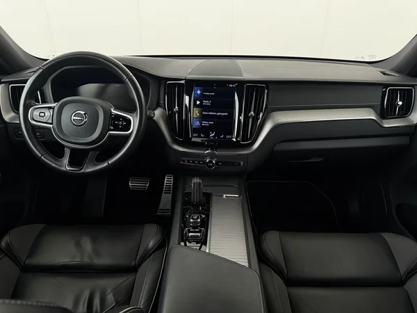 VOLVO XC60 (2021) — foto 31 van 31