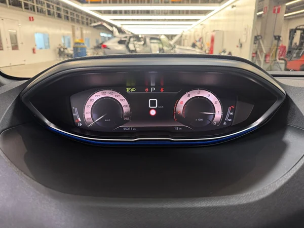 Peugeot 3008 (2022) — foto 8 van 30