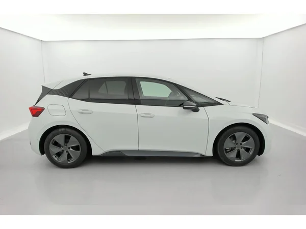 CUPRA Born (2022) — foto 20 van 32