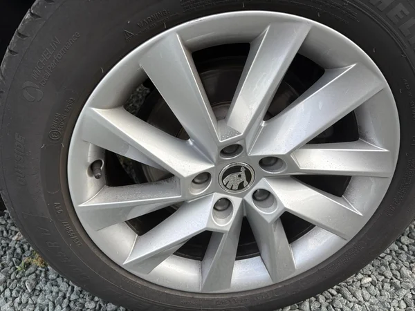 SKODA Octavia Combi (2026) — foto 16 van 24