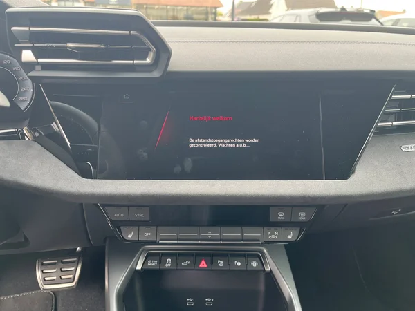 AUDI A3 Sportback (2025) — foto 4 van 24