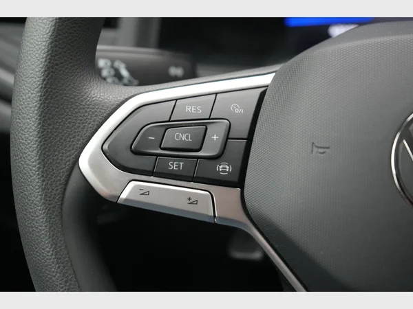 VOLKSWAGEN Taigo (2023) — foto 26 van 26
