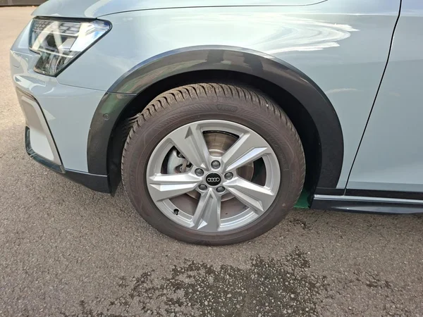 AUDI A3 Allstreet (2025) — foto 16 van 24