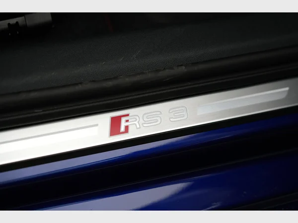 AUDI RS3 Sedan (2023) — foto 2 van 36