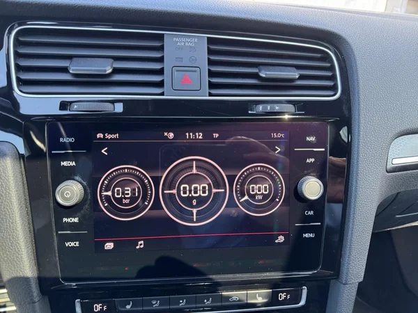 VOLKSWAGEN Golf VII GTI (2019) — foto 5 van 23