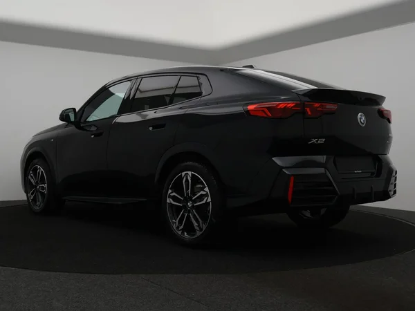 BMW X2 (U10) (2025) — foto 12 van 30