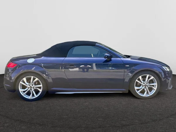 AUDI TT Roadster (2023) — foto 4 van 13