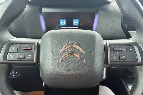 Citroen C4 (2021) — foto 4 van 31