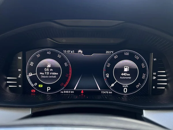 SKODA Scala (2020) — foto 3 van 17