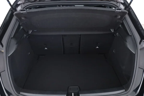 Mercedes-Benz A-Klasse (2022) — foto 8 van 16