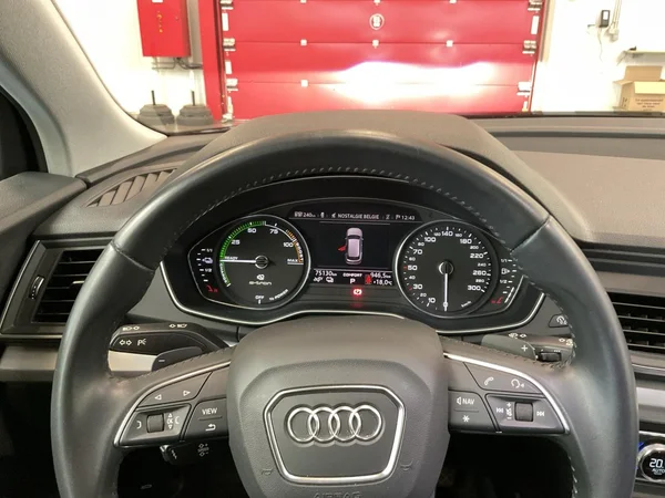 AUDI Q5 PHEV (2020) — foto 6 van 22