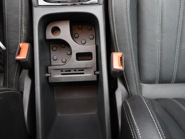 SKODA Karoq (2023) — foto 18 van 30