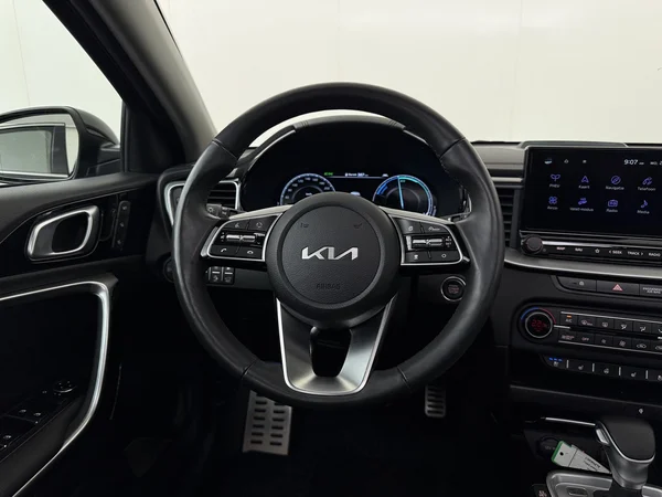 KIA XCeed (2022) — foto 14 van 32