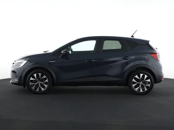 RENAULT Captur (2021) — foto 12 van 27