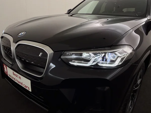 BMW iX3 (2022) — foto 30 van 36