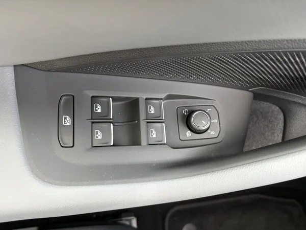 VOLKSWAGEN Passat SW (2026) — foto 6 van 22