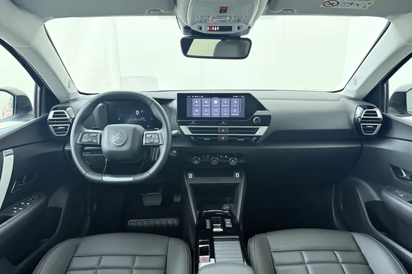 Citroen C4 X (2025) — foto 18 van 18