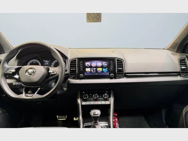 Skoda Karoq (2021) — foto 6 van 31