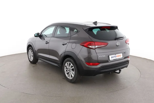 Hyundai Tucson (2018) — foto 10 van 16
