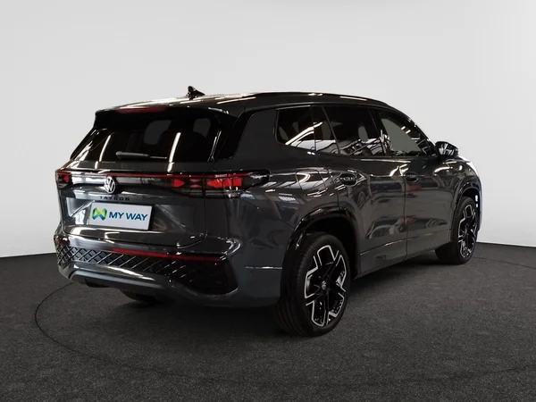 VOLKSWAGEN Tayron eHybrid (PHEV) (2025) — foto 8 van 15