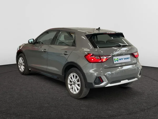 AUDI A1 Allstreet (2023) — foto 14 van 20