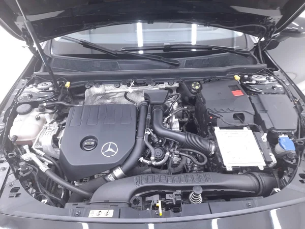 Mercedes-Benz CLA SW (X118) (2021) — foto 8 van 21