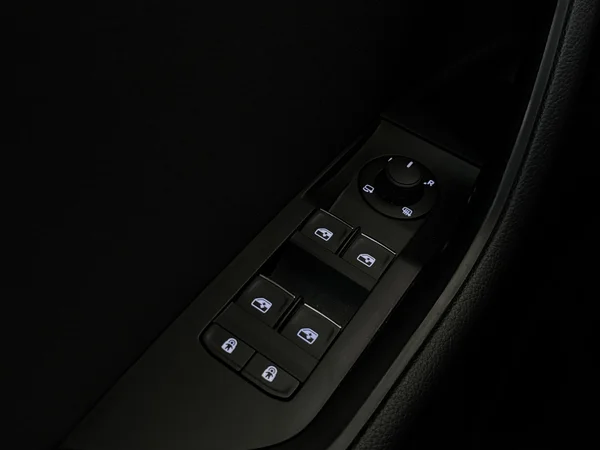 SKODA Superb (2019) — foto 19 van 28