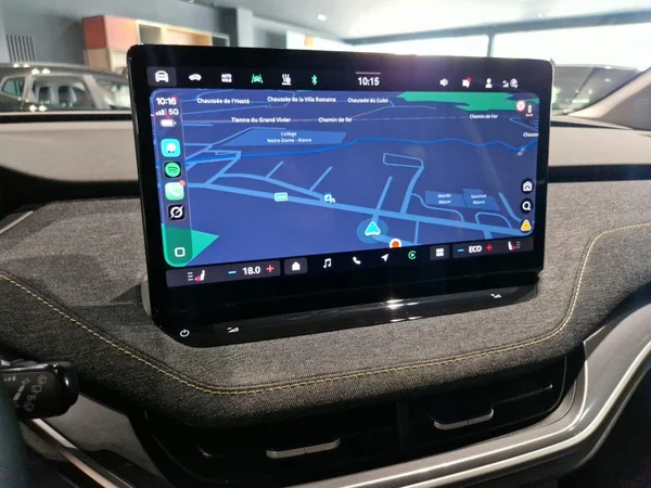 SKODA Elroq (2025) — foto 8 van 27