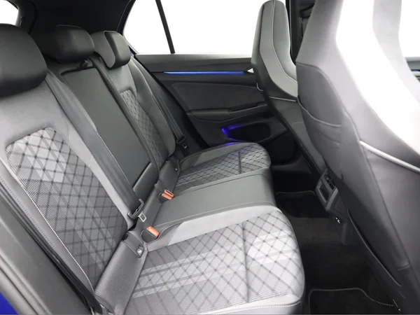 VOLKSWAGEN Golf VIII (2024) — foto 21 van 21