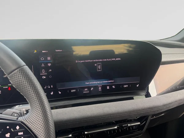 AUDI Q6 e-tron (2025) — foto 7 van 19