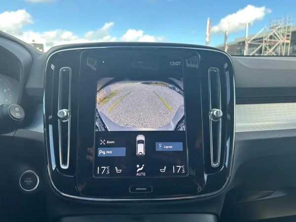 VOLVO XC40 (2024) — foto 11 van 31