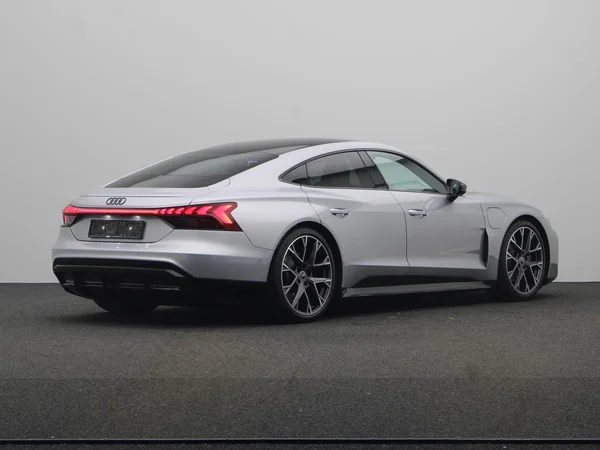 AUDI e-tron GT (2026) — foto 12 van 25